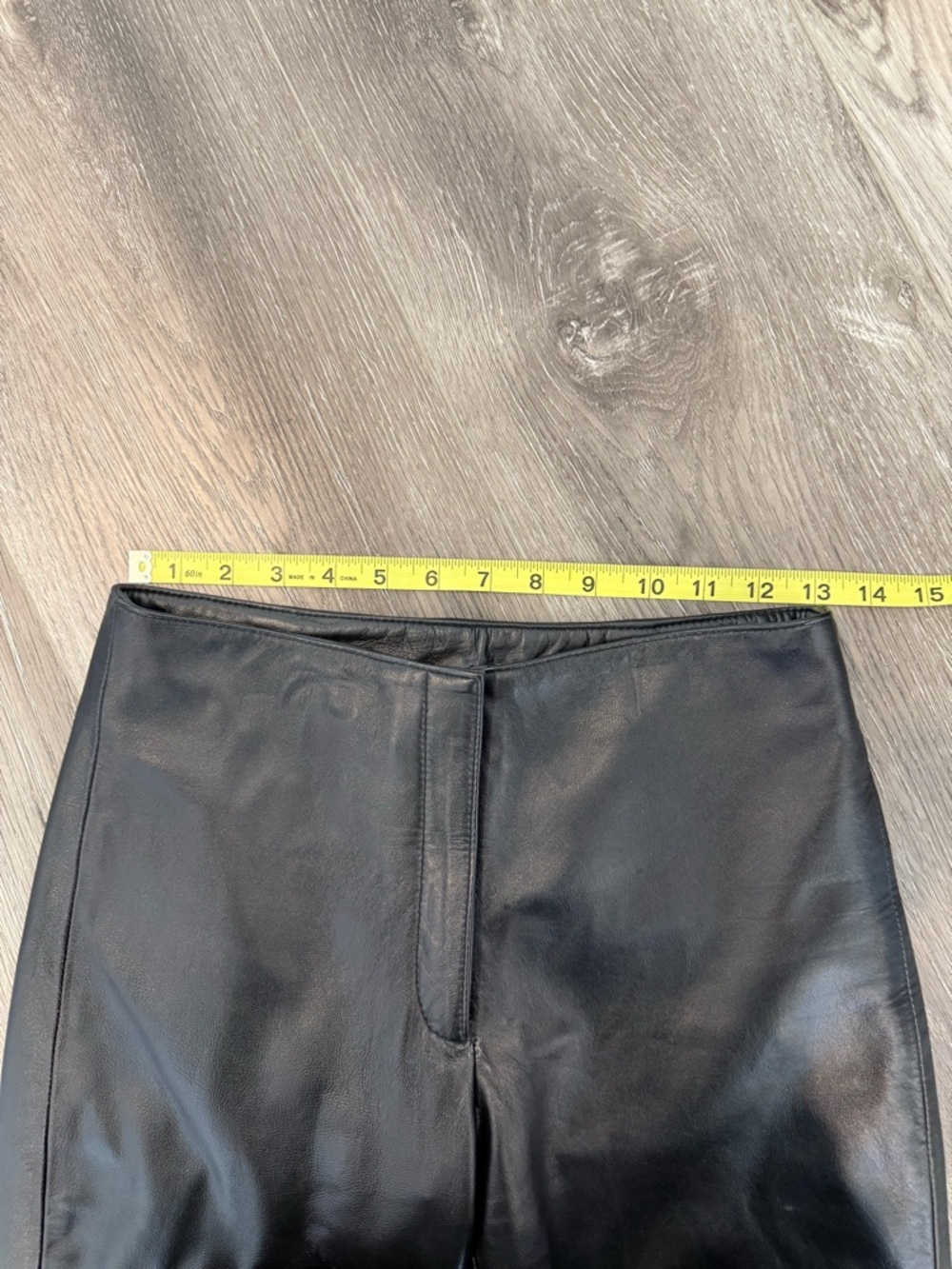 Isabela Kristina Genuine Leather Pants - Picture 5 of 6